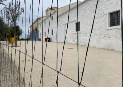 Fachada principal del cortijo rehabilitado en Cañada Honda, Librilla, Murcia.